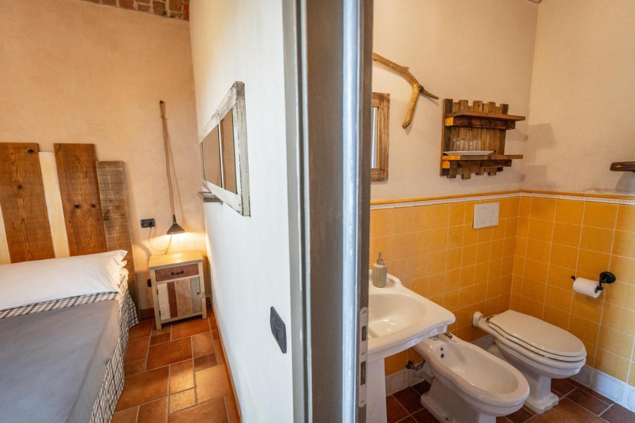 Bed and Breakfast Gilda E I Suoi Amici Neive Zewnętrze zdjęcie