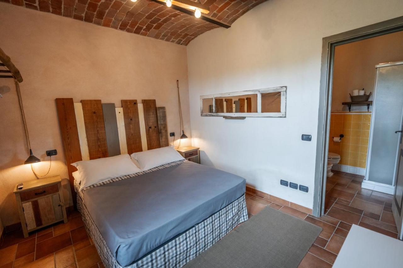 Bed and Breakfast Gilda E I Suoi Amici Neive Zewnętrze zdjęcie