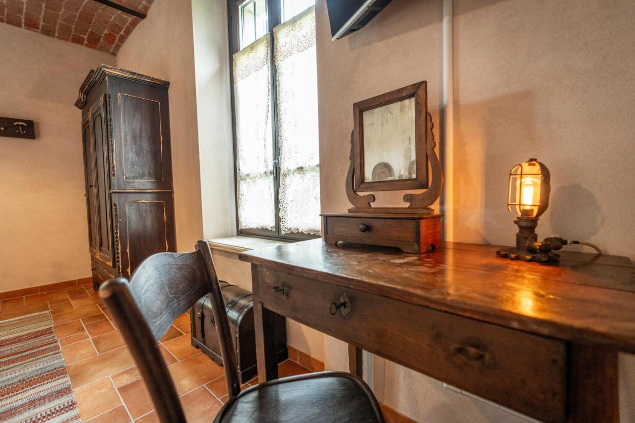 Bed and Breakfast Gilda E I Suoi Amici Neive Zewnętrze zdjęcie
