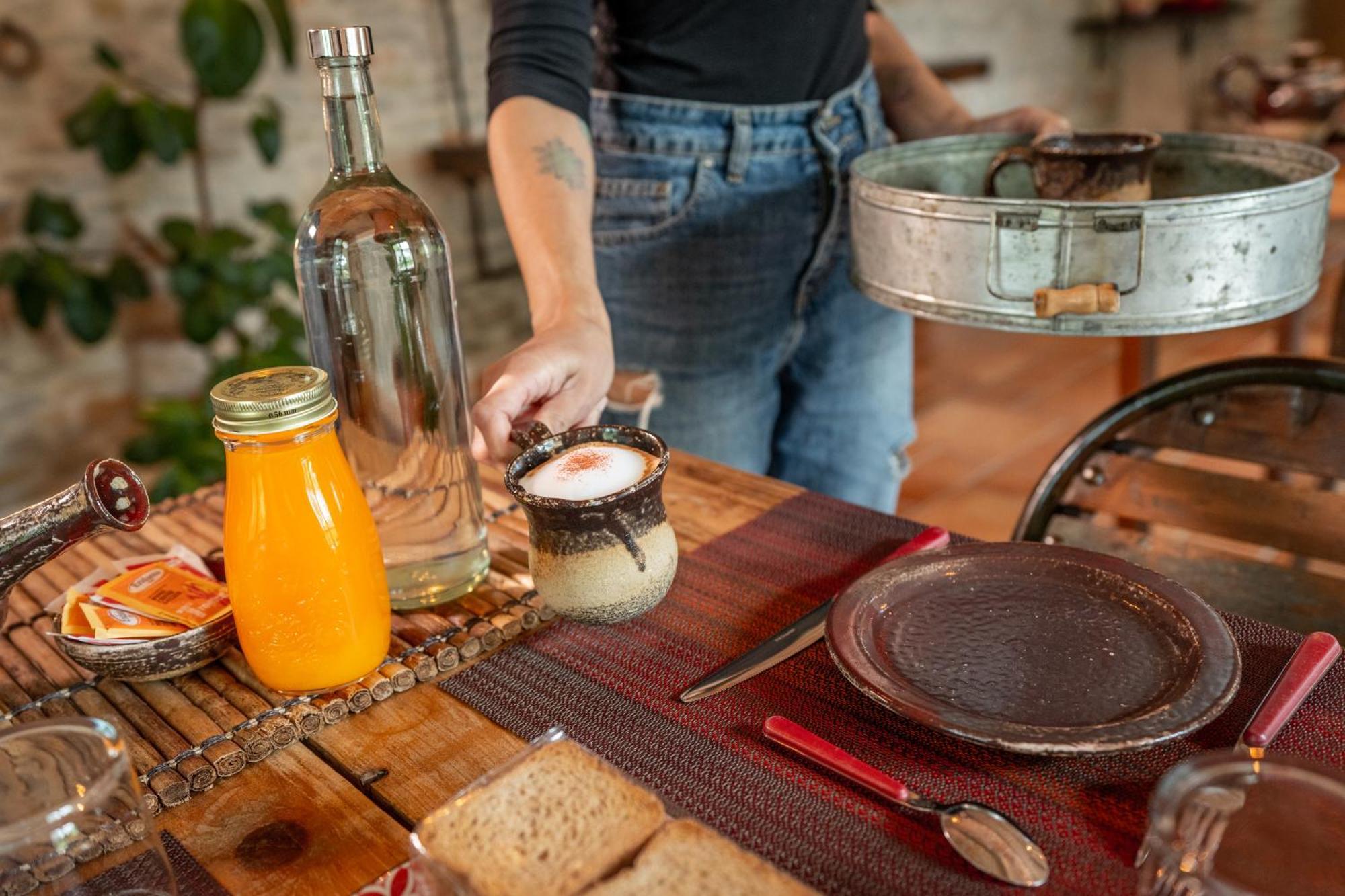 Bed and Breakfast Gilda E I Suoi Amici Neive Zewnętrze zdjęcie